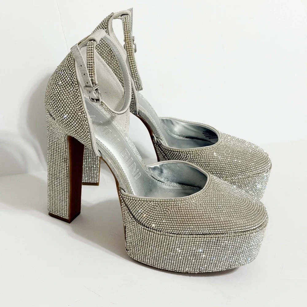Gianni Bini DeviTwo Rhinestone Platform Closed Dress Heels Size 7.5M Party Event